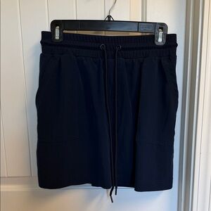 Lou & Grey Wanderweave Utility Skort